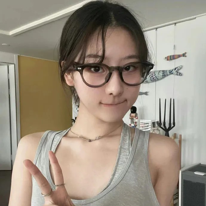 茱莉小姐